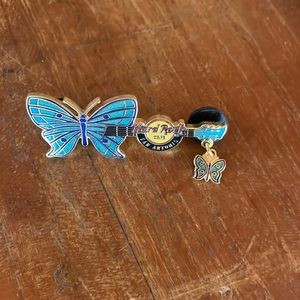 Hard Rock Cafe Butterfly Guitar Pin